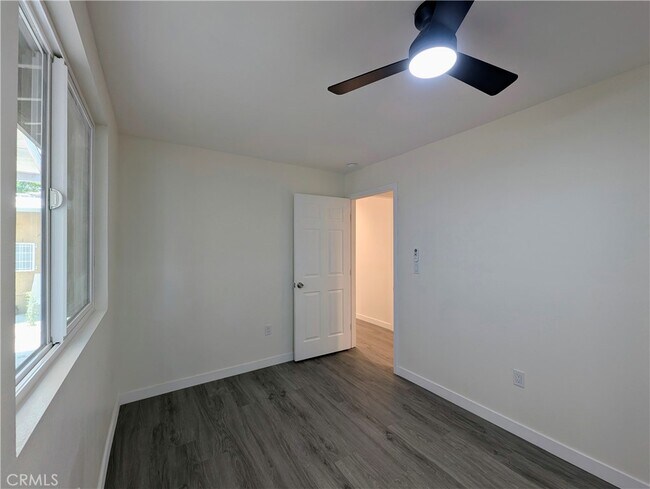Building Photo - 1575 1/2 Munson Ave-1/2-1/2