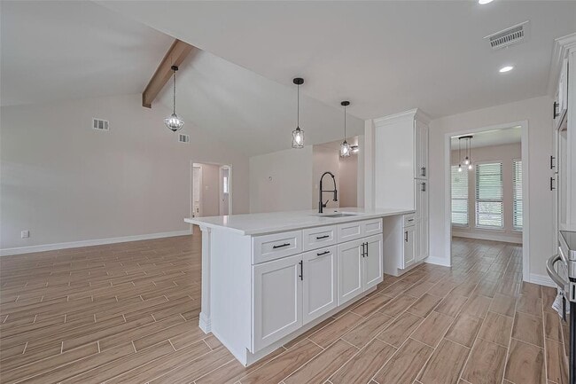 Building Photo - 5310 Monteith Dr