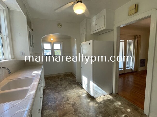 Building Photo - Coming Soon! Charming 3 bedroom, 2 bathroom home located in the Vista area near Vallejo High School