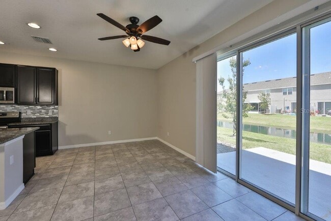 Building Photo - 7045 Grand Elm Dr