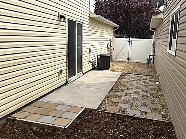 Building Photo - 9707 W Brogan Dr