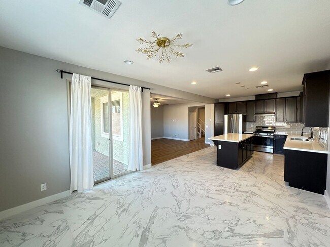Building Photo - RIDGEHAVEN