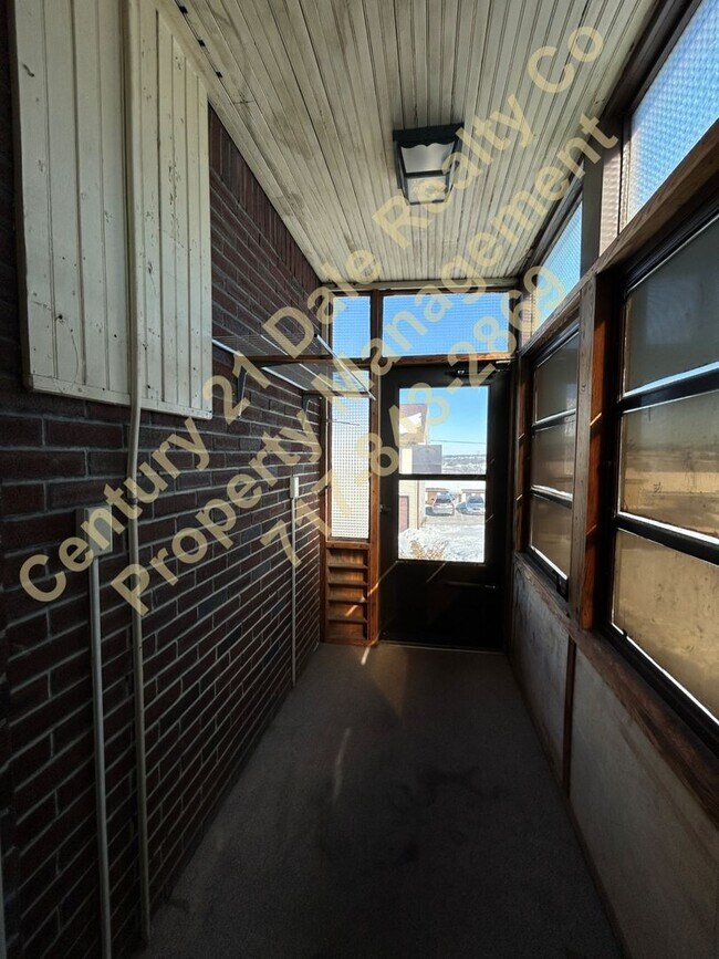 Building Photo - Beautiful 3 Bedroom 1 Bath Home in Dallastown Schools with a Large detached 2 Car Garage