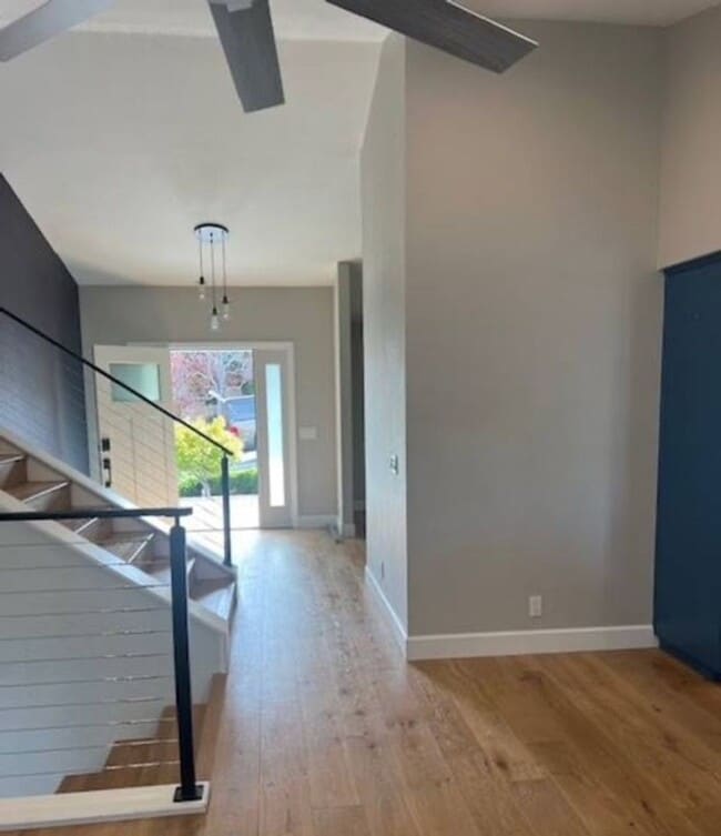 Building Photo - Beautiful Remodeled Home in highly desirable Laguna Lake Neighborhood