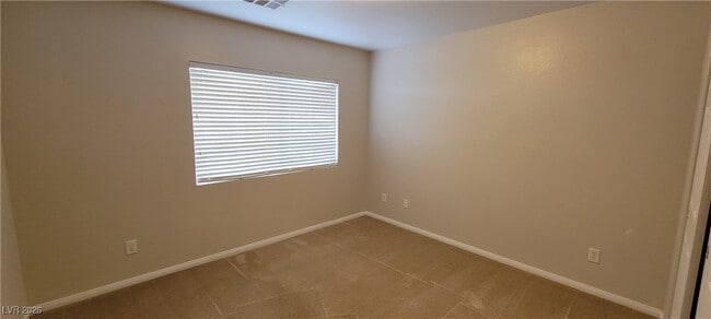 Building Photo - 10585 Medicine Bow St