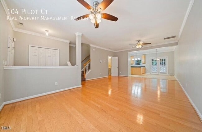 Building Photo - 104 Pilot Ct
