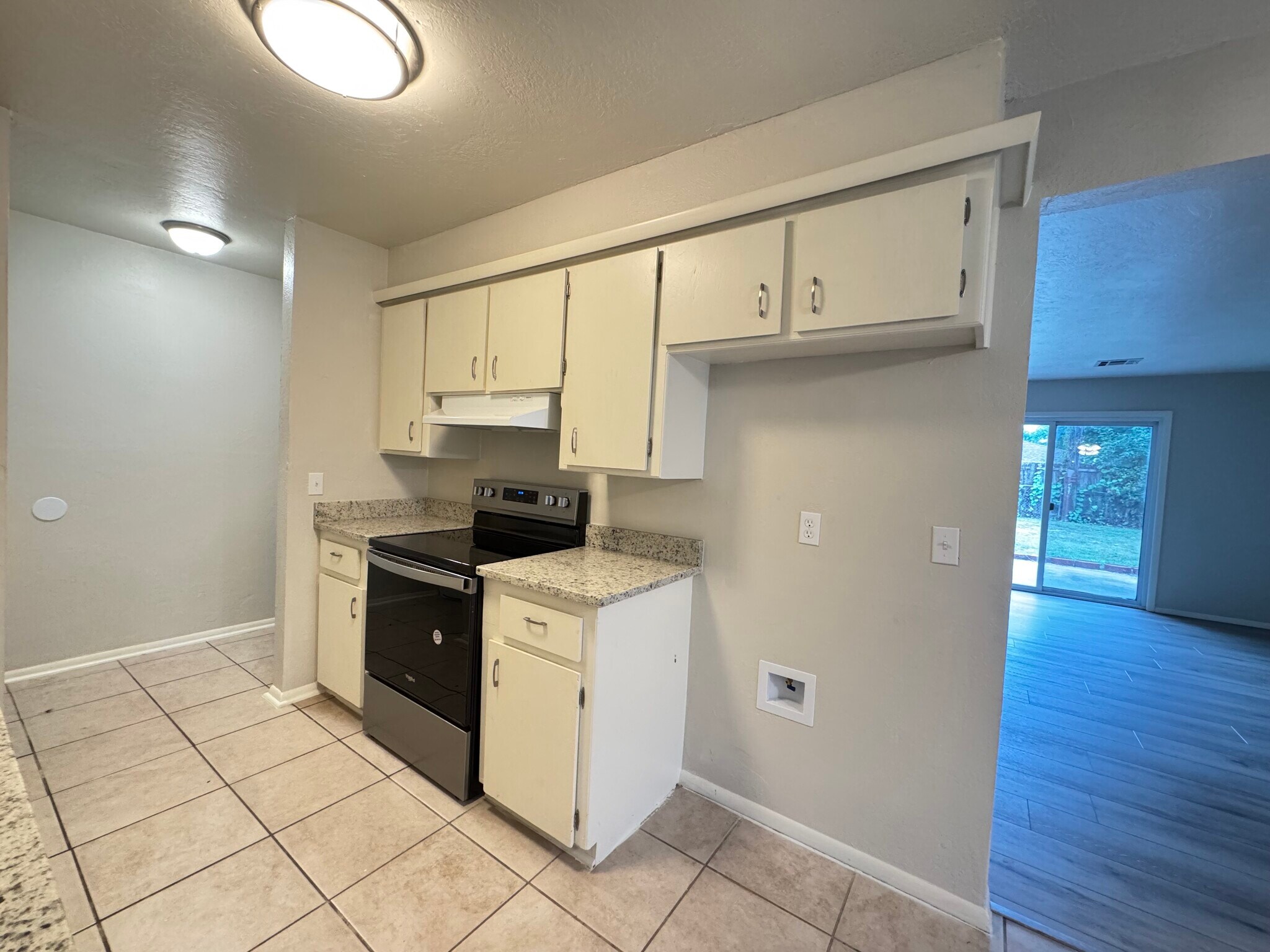 Building Photo - 8140 NW 28th St