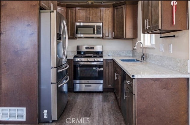 Building Photo - 6781 Jacaranda Ave