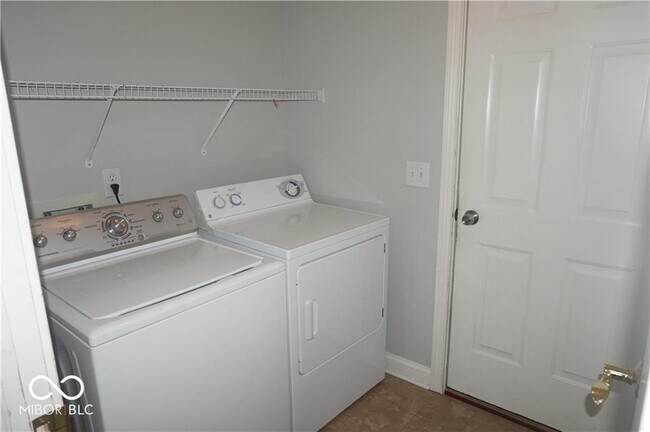 Building Photo - 12752 Apsley Ln