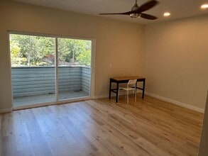 Building Photo - 543 S 900 E