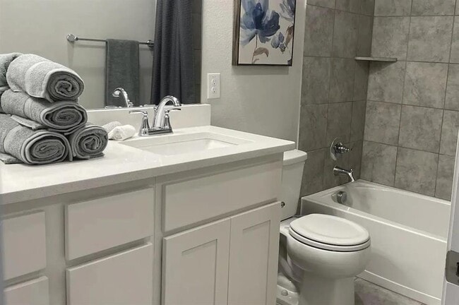 Building Photo - 7516 Saginaw Dr