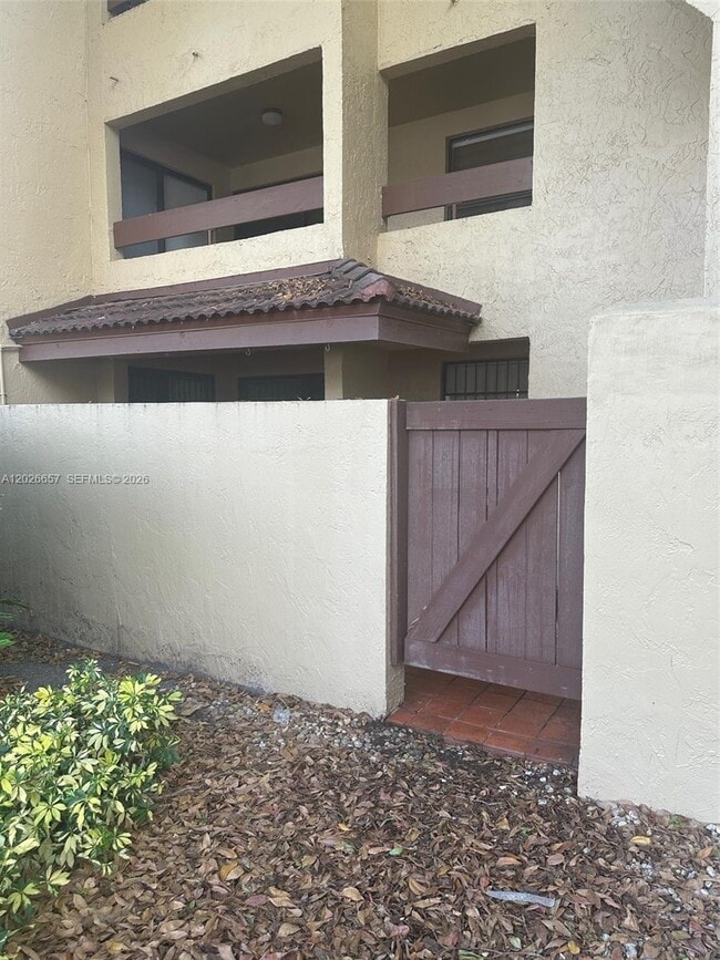 Building Photo - 9255 SW 125th Ave