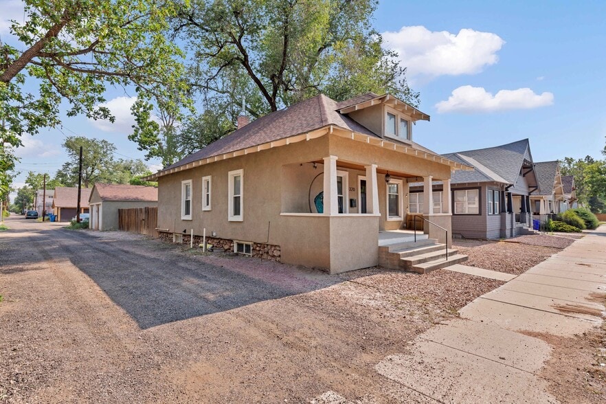 Building Photo - 320 E Uintah St