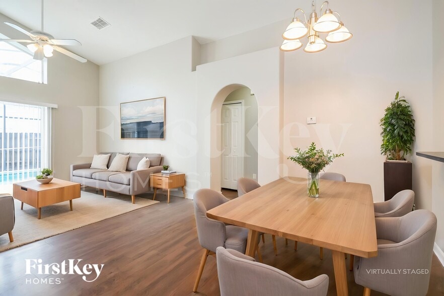 Building Photo - 4512 Alaqua Trail