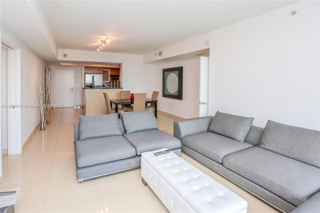Building Photo - 335 S Biscayne Blvd