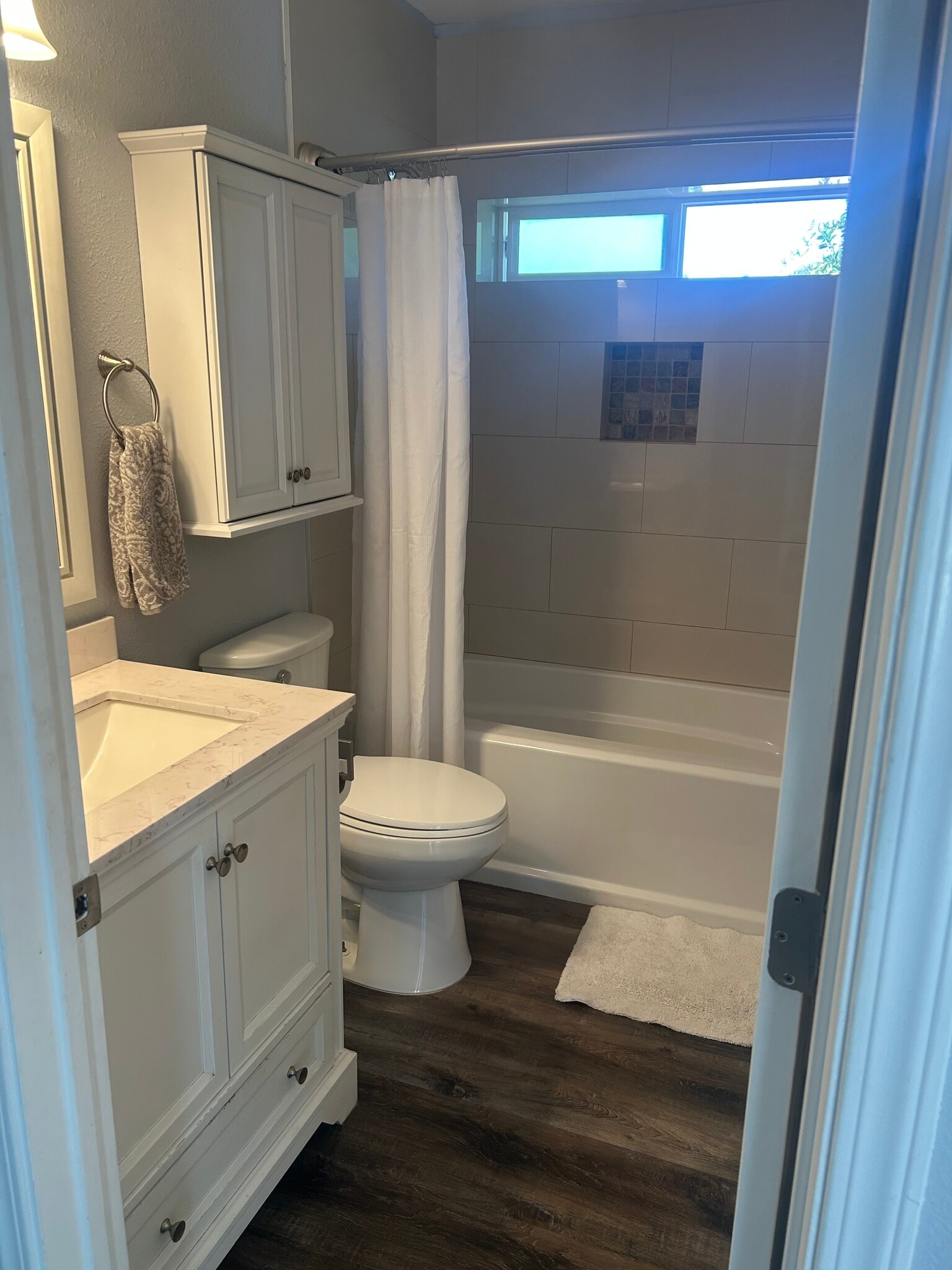 Building Photo - 10390 Don Pico Rd