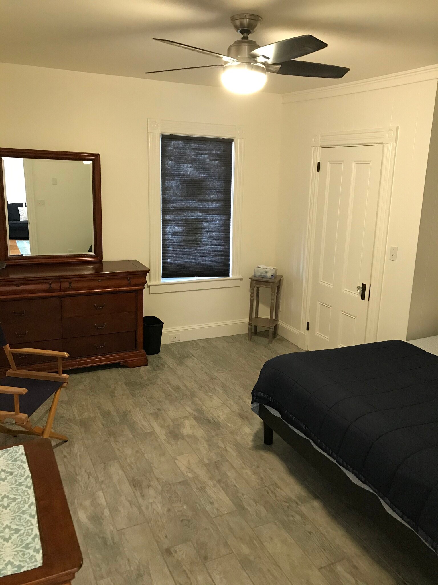 Master Bed - 9 Tyler St