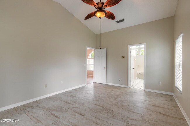 Building Photo - 109 Brookhollow Cir