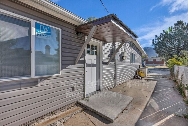 Building Photo - 775 N Diamond St