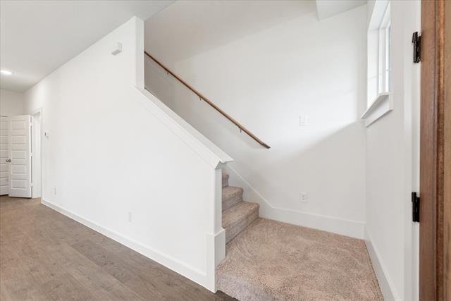 Building Photo - 1226 Elm Ct