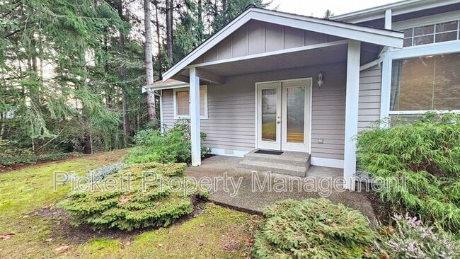 Building Photo - 12596 Deer Park Ln NW