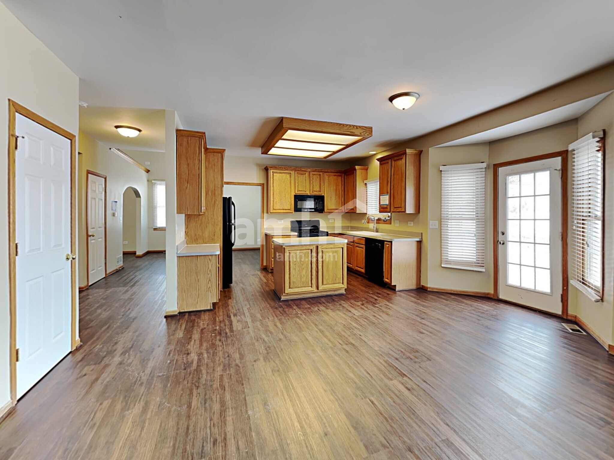 Building Photo - 25021 Vermette Rd