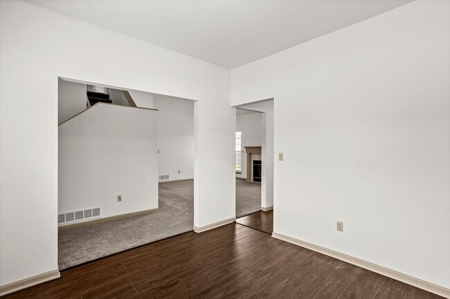 Building Photo - 3256-3258 Wind River Cir.