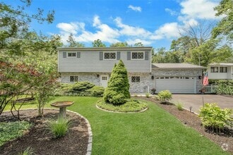 Building Photo - 77 Greenwood Ln