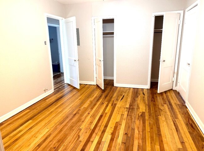 Building Photo - 2838 W French Pl