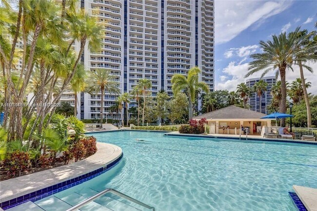 Building Photo - 21205 NE 37th Ave