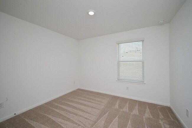 Building Photo - 23547 Autumn Harvester Dr