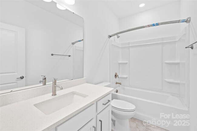Building Photo - 3240 Stelfox St
