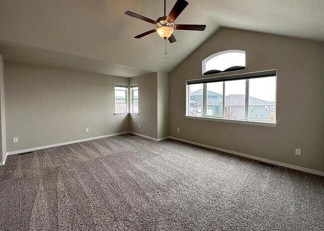 Building Photo - Stunning 3,000sqft home in Bradley Ranch!