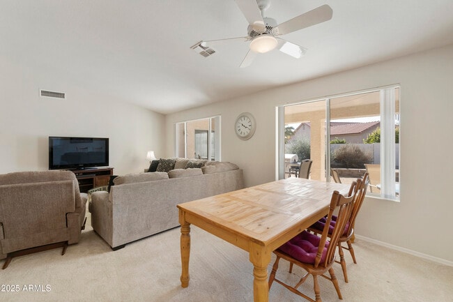 Building Photo - 11115 E Bellflower Ct