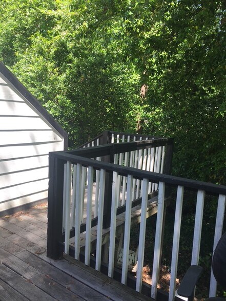 Walkway to entrance door - 787 Forrest St NW