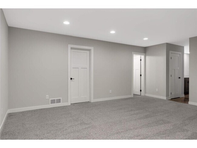 Building Photo - 15590 Duck Trail Ln