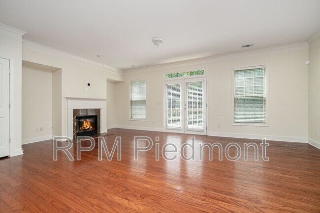 Building Photo - 2786 Birch Grove Ln SE