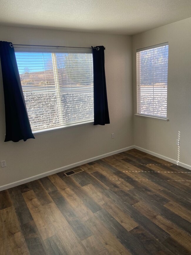 Building Photo - The Fairways at Wingfield Springs ground floor condo