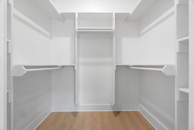 Building Photo - The Summit at Been Road Villas 3 Bed, 2.5 Bath