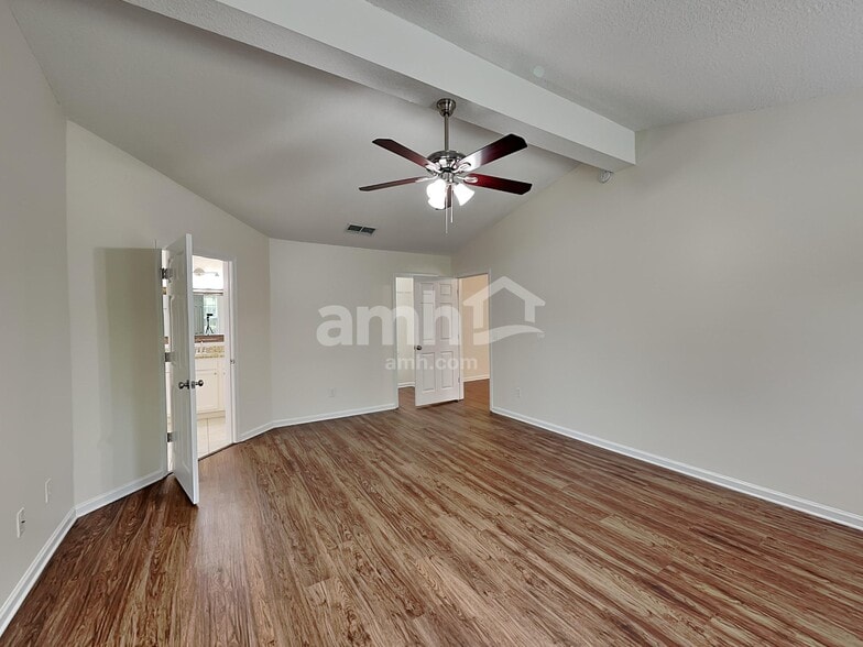 Building Photo - 245 Carolina Jasmine Ln