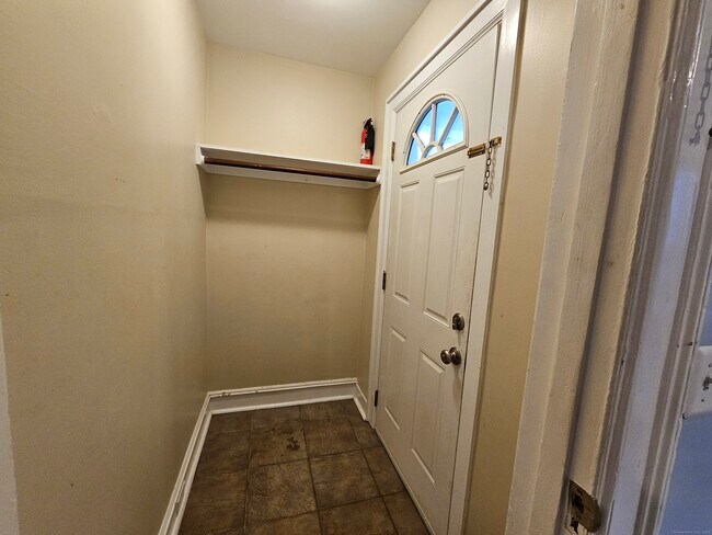 Building Photo - 57 Dalewood Ave