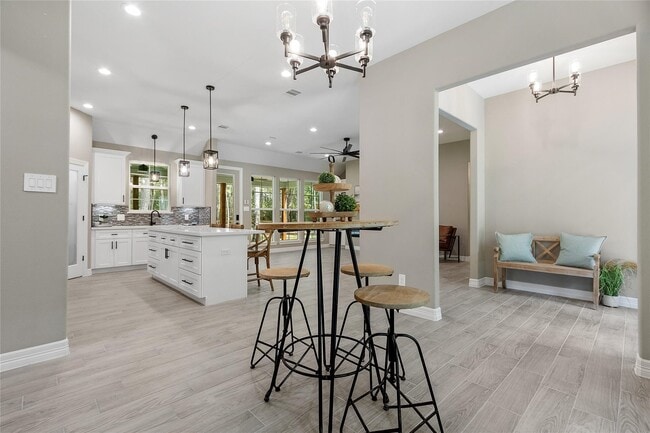 Building Photo - 11193 Wildwood Ln