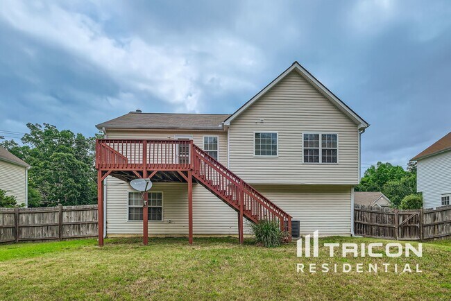 Building Photo - 605 Brooks Rd