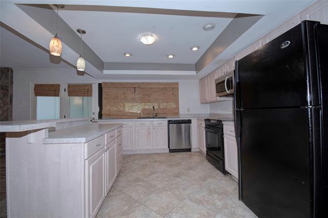 Building Photo - 3201 Christie Cir