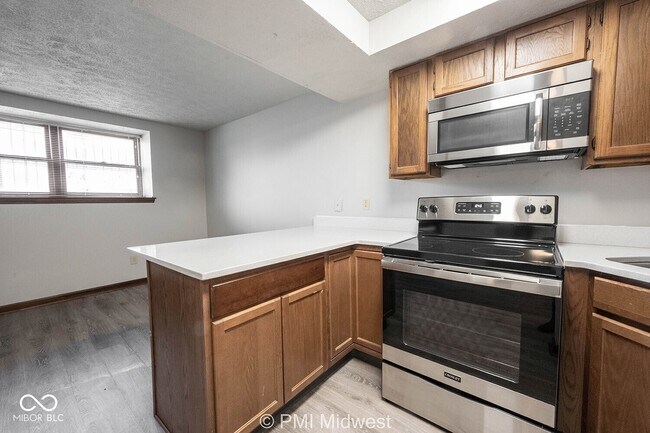 Building Photo - 3707 N Meridian St