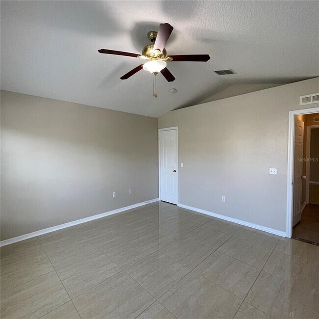 Building Photo - 2317 Walnut Canyon Dr