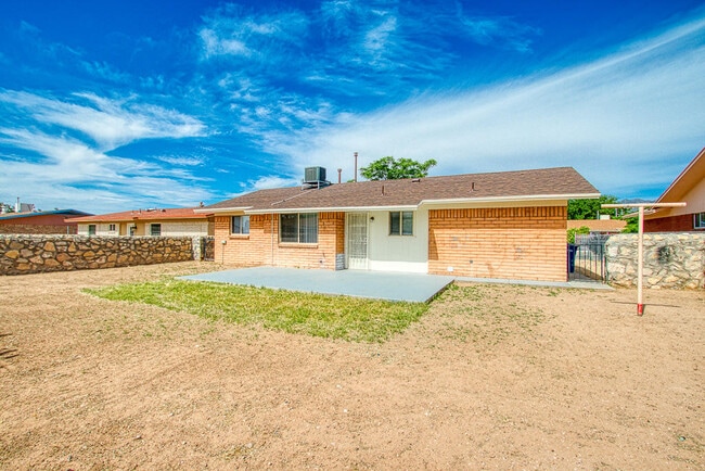 Building Photo - 10720 Mc Allen Pl