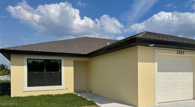 Primary Photo - 1003 Andalusia Blvd
