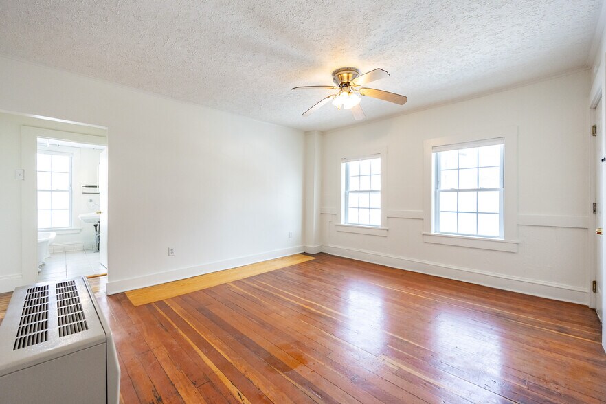 Building Photo - 50 Hancock St