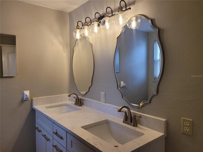 Building Photo - 8244 125th St